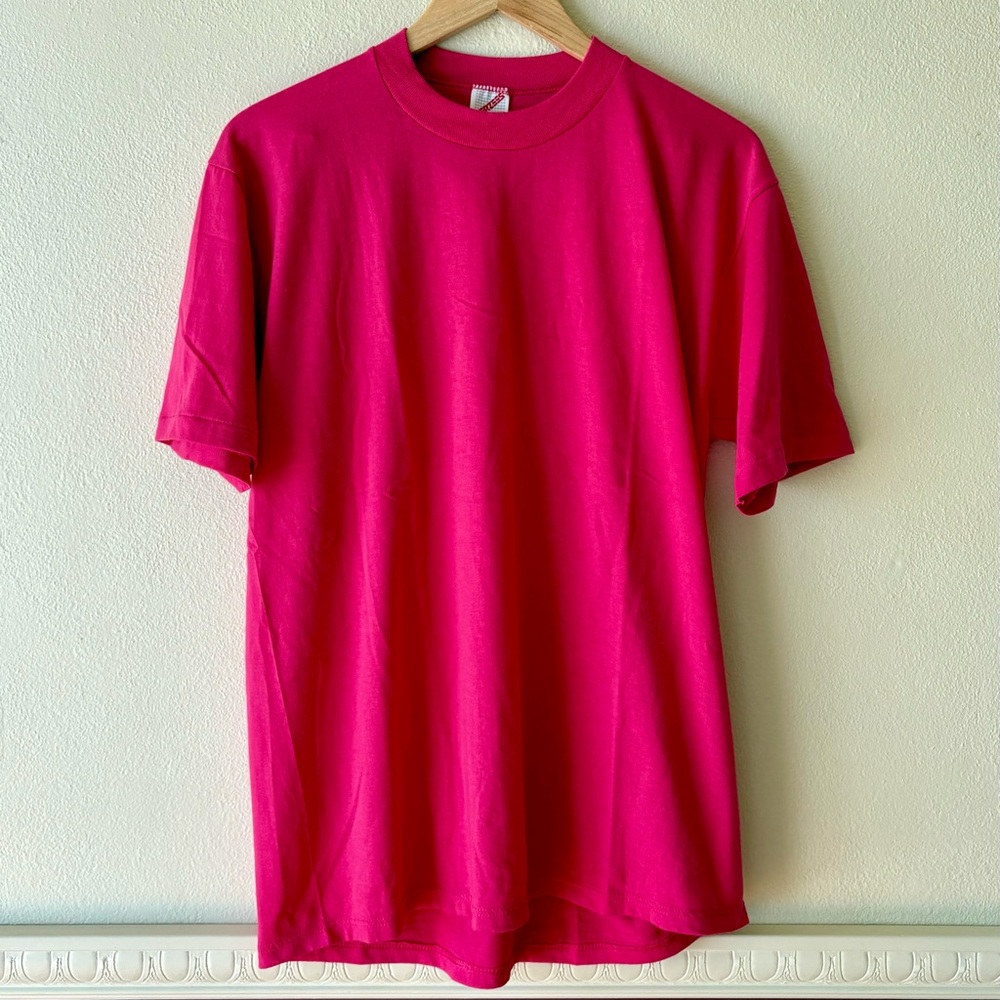 Vintage 90s Jerzees pink t/shirt 50/50 cotton poly blend single stitch sleeves